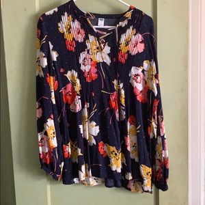 Long sleeve old navy blouse